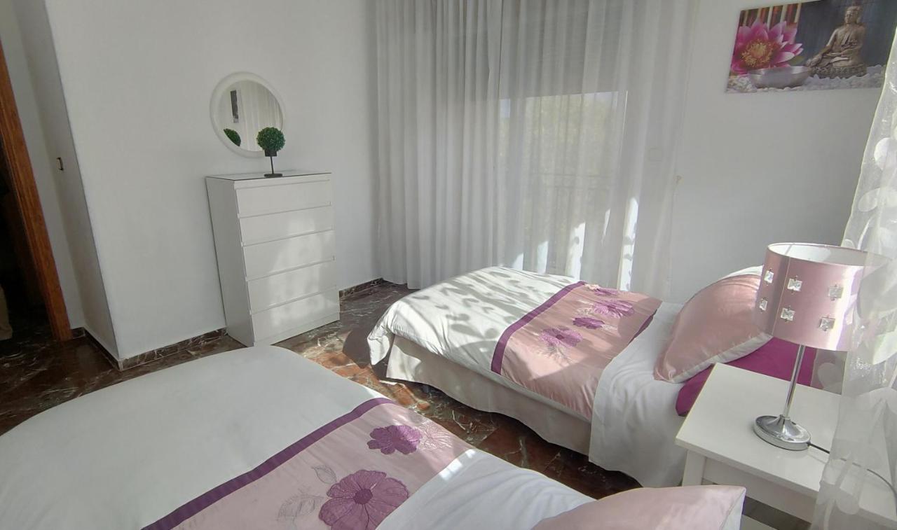 Amplio Apartamento Familiar De 3 Dormitorios En La Zubia Granada A Un Paso De La Alhambra Y Sierra Nevada Εξωτερικό φωτογραφία